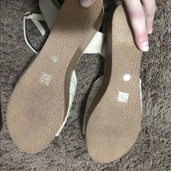 2 FOR $20 CL By Laundry Charlise Wedge Sandals Natural Ankle - Picture 8 of 11